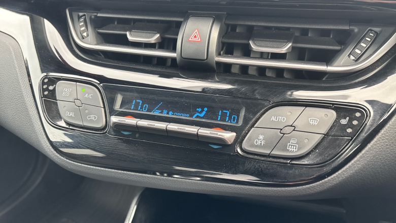 Toyota C-HR 2.0 Hybrid Dynamic 5dr CVT Hybrid Hatchback